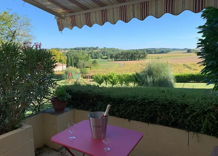 - Vin Rose Nyaraló *